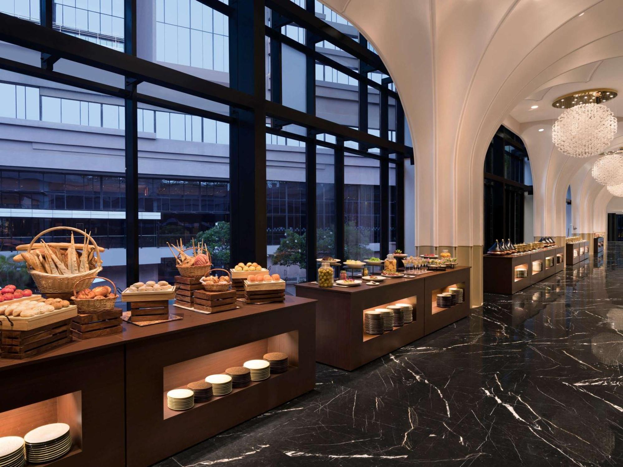 Novotel Kolkata Hotel And Residences Zewnętrze zdjęcie The Lobby