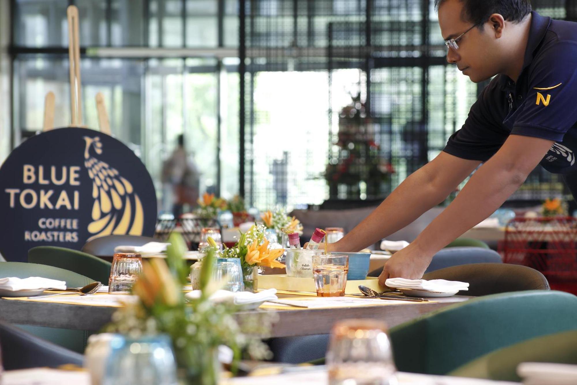 Novotel Kolkata Hotel And Residences Zewnętrze zdjęcie Blue Tokai Coffee Roasters
